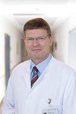 Prof. Dr. med. Matthias Pross (Foto: DRK Kliniken Berlin) Prof. Dr. med. Matthias Pross